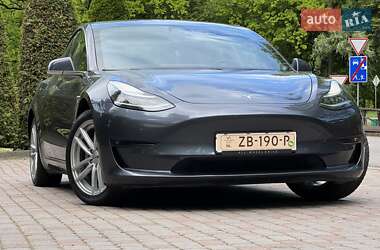 Tesla Model 3 2019 Tesla Model 3 2019