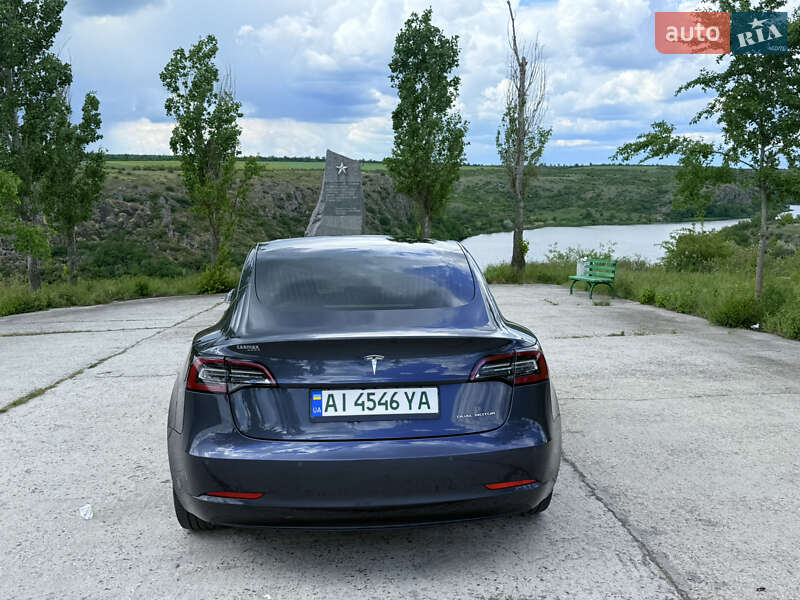 Седан Tesla Model 3 2018 в Южноукраинске фото 9 Седан Tesla Model 3 2018 в Южноукраинске