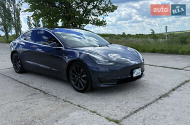 Седан Tesla Model 3 2018 в 