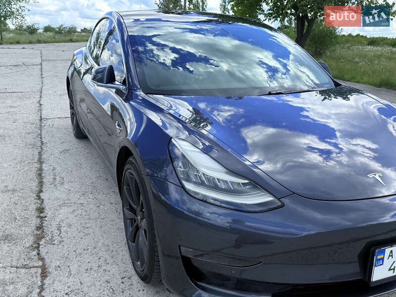 Седан Tesla Model 3 2018 в Южноукраинске фото 12 Седан Tesla Model 3 2018 в Южноукраинске