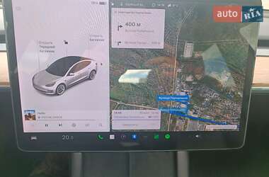 Седан Tesla Model 3 2020 в 
