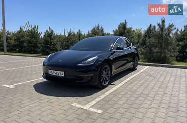 Tesla Model 3 2018 Tesla Model 3 2018