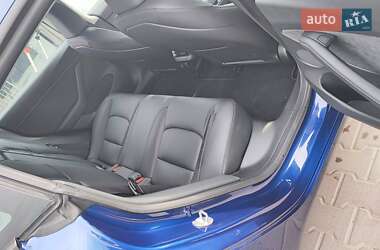 Седан Tesla Model 3 2023 в 
