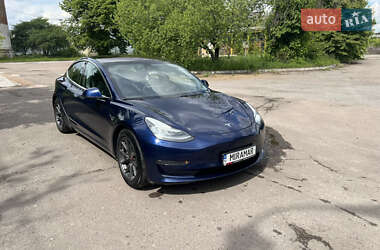 Tesla Model 3 2018