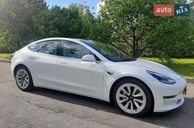 Седан Tesla Model 3 2018 в 
