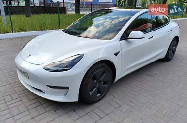 Седан Tesla Model 3 2023 в Києві