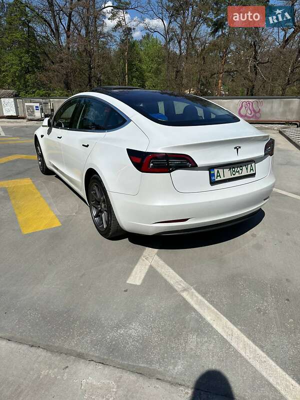 Седан Tesla Model 3 2018 в Ирпене фото 3 Седан Tesla Model 3 2018 в Ирпене