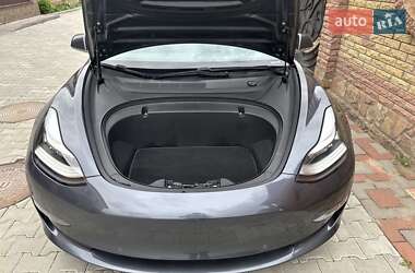 Седан Tesla Model 3 2018 в 