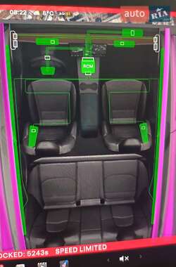 Седан Tesla Model 3 2023 в 