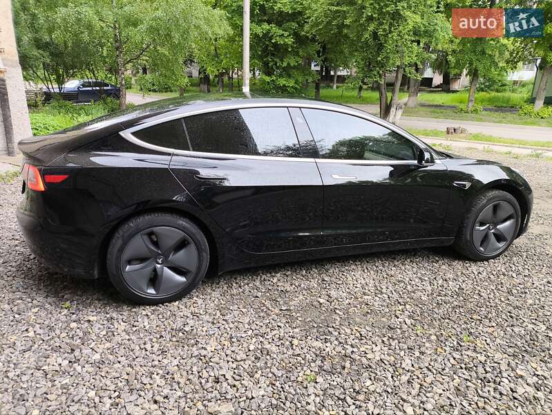 Седан Tesla Model 3 2019 в Ивано-Франковске фото 8 Седан Tesla Model 3 2019 в Ивано-Франковске