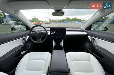 Седан Tesla Model 3 2019 в 