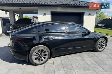 Седан Tesla Model 3 2021 в Ивано-Франковске