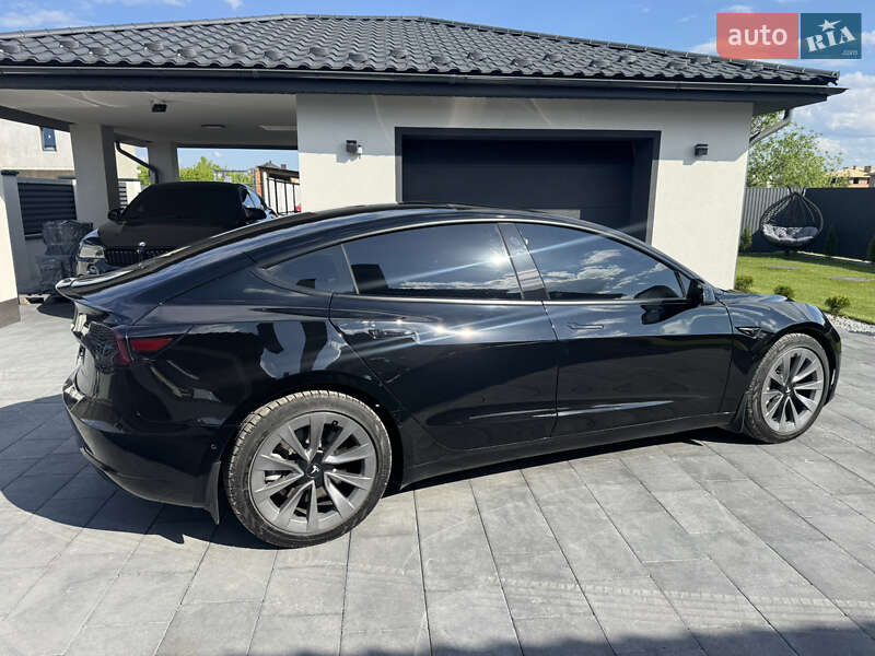 Седан Tesla Model 3 2021 в Ивано-Франковске фото 45 Седан Tesla Model 3 2021 в Ивано-Франковске