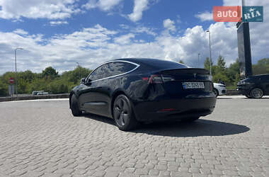 Седан Tesla Model 3 2018 в 