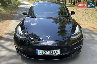 Седан Tesla Model 3 2019 в 
