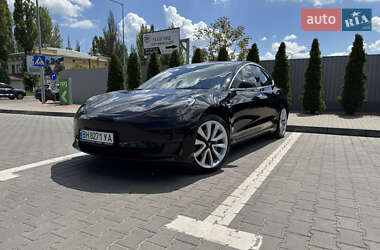 Седан Tesla Model 3 2018 в Одессе