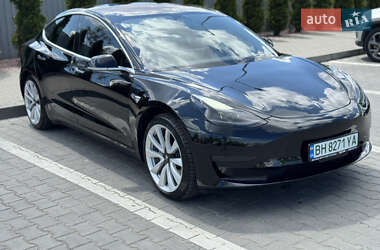 Седан Tesla Model 3 2018 в 