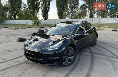Tesla Model 3 2018 Tesla Model 3 2018