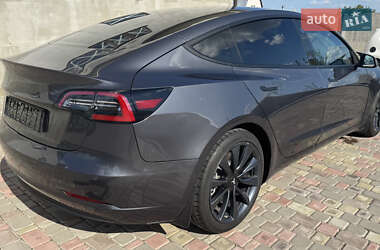 Седан Tesla Model 3 2019 в 