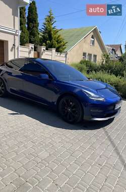 Седан Tesla Model 3 2018 в 