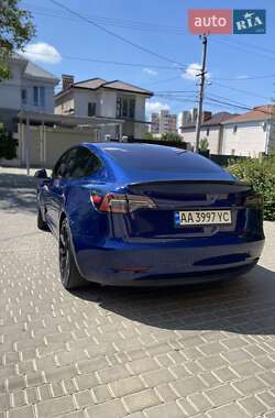 Седан Tesla Model 3 2018 в 