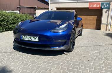 Седан Tesla Model 3 2018 в 
