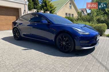 Седан Tesla Model 3 2018 в 