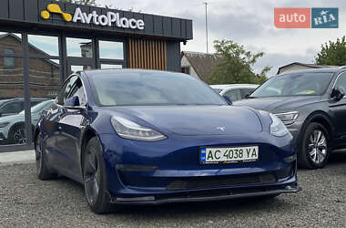 Седан Tesla Model 3 2018 в 