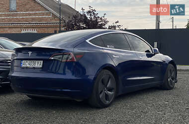 Седан Tesla Model 3 2018 в 