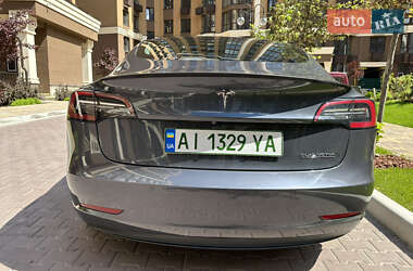 Седан Tesla Model 3 2018 в 
