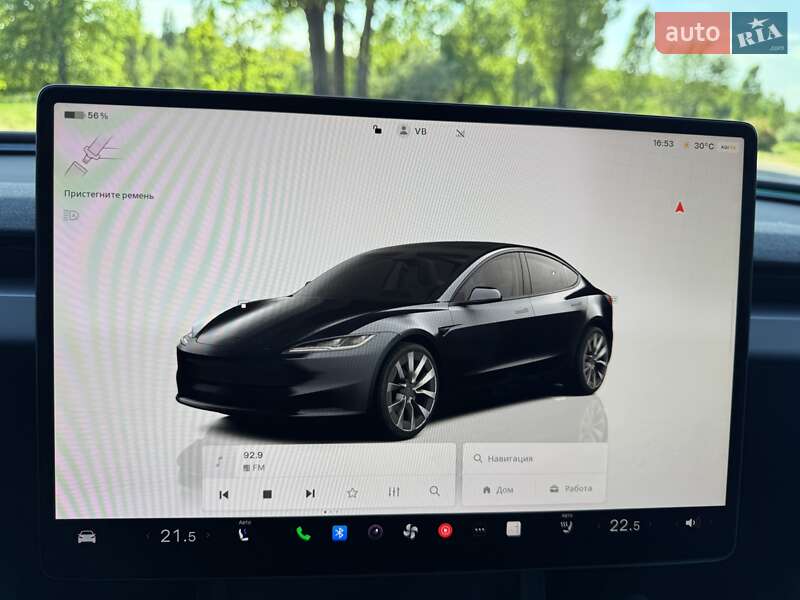 Седан Tesla Model 3 2024 в Дніпрі