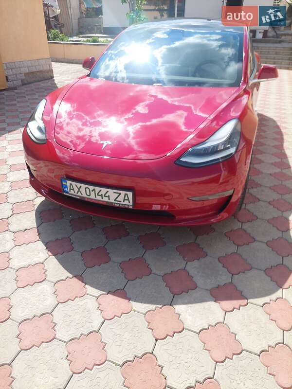 Седан Tesla Model 3 2019 в Харькове