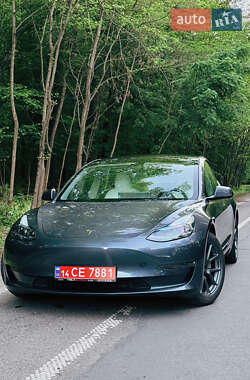 Седан Tesla Model 3 2023 в Полтаве