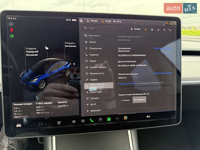 Седан Tesla Model 3 2018 в Львове