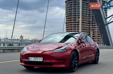 Седан Tesla Model 3 2019 в 