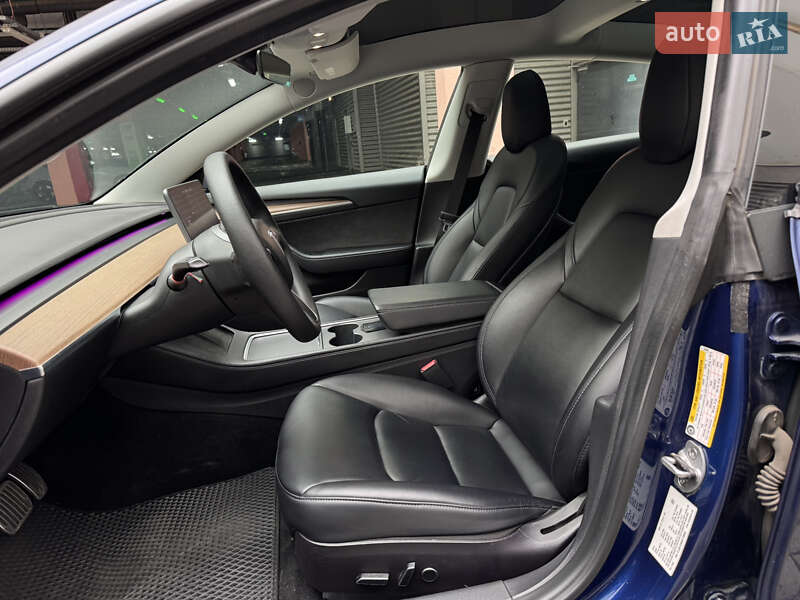 Седан Tesla Model 3 2021 в Киеве фото 26 Седан Tesla Model 3 2021 в Киеве