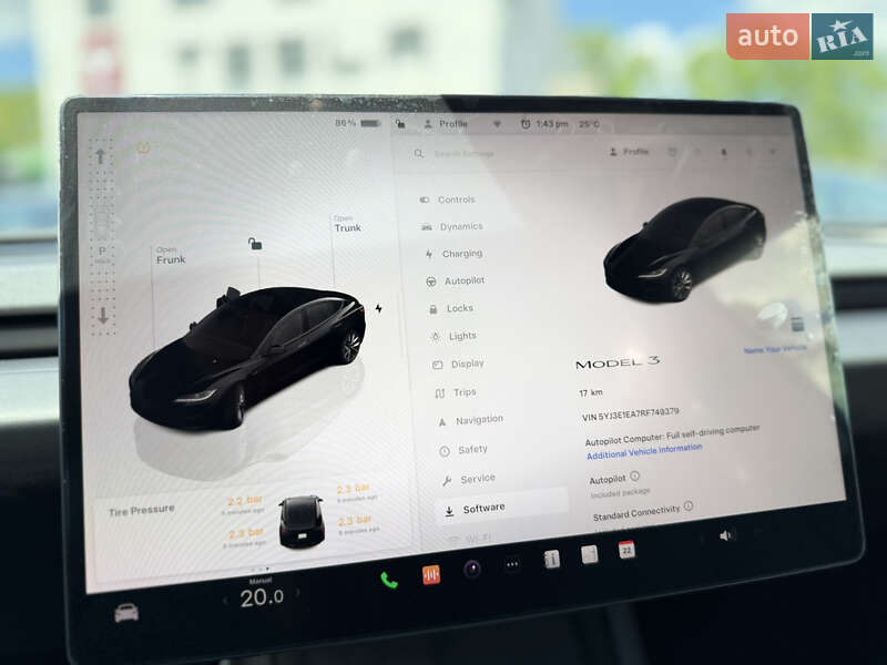 Седан Tesla Model 3 2024 в Вінниці