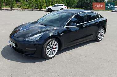 Седан Tesla Model 3 2019 в Харькове