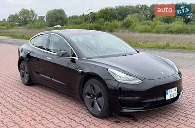 Седан Tesla Model 3 2018 в 