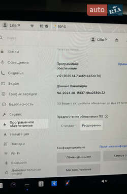 Седан Tesla Model 3 2023 в 