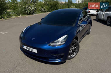 Седан Tesla Model 3 2018 в 