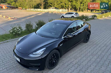 Седан Tesla Model 3 2018 в 