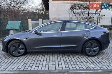 Седан Tesla Model 3 2018 в 