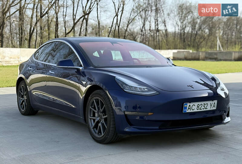 Седан Tesla Model 3 2019 в Луцьку фото 2 Седан Tesla Model 3 2019 в Луцьку