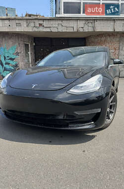 Tesla Model 3 2019 Tesla Model 3 2019