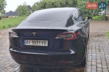 Седан Tesla Model 3 2019 в 