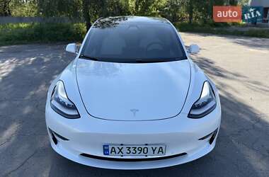 Седан Tesla Model 3 2019 в Харькове
