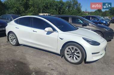 Седан Tesla Model 3 2018 в 