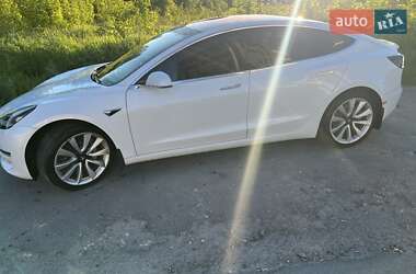 Седан Tesla Model 3 2018 в 