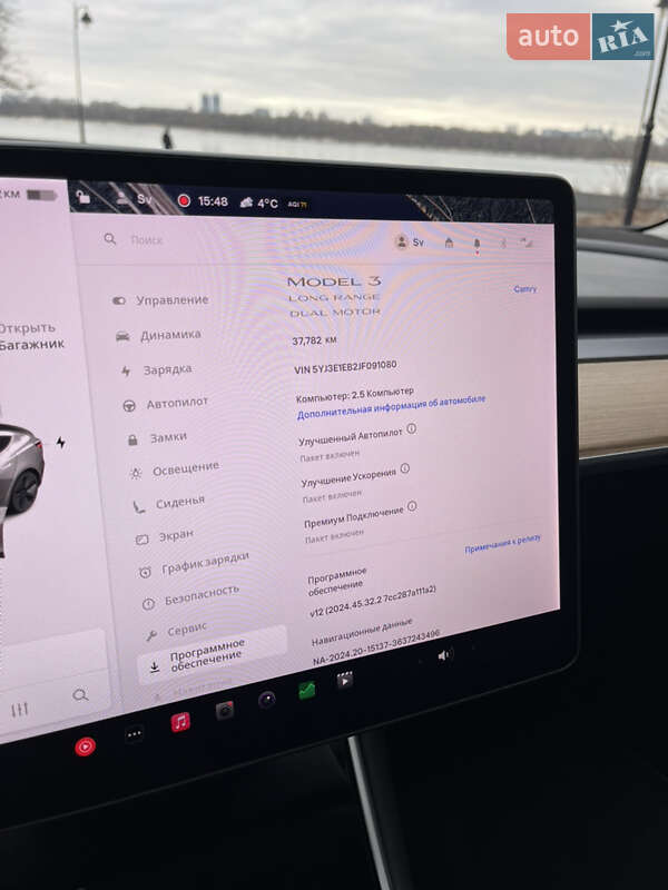 Седан Tesla Model 3 2018 в Києві